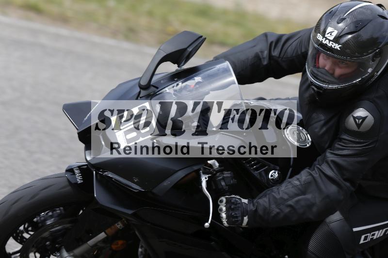 /10 20.04.2026  Pluess Moto Sport ADR/Einsteiger/38